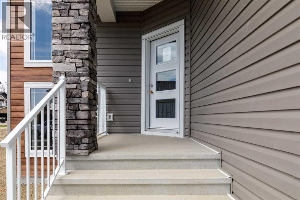 52 Everson Close — photo 2