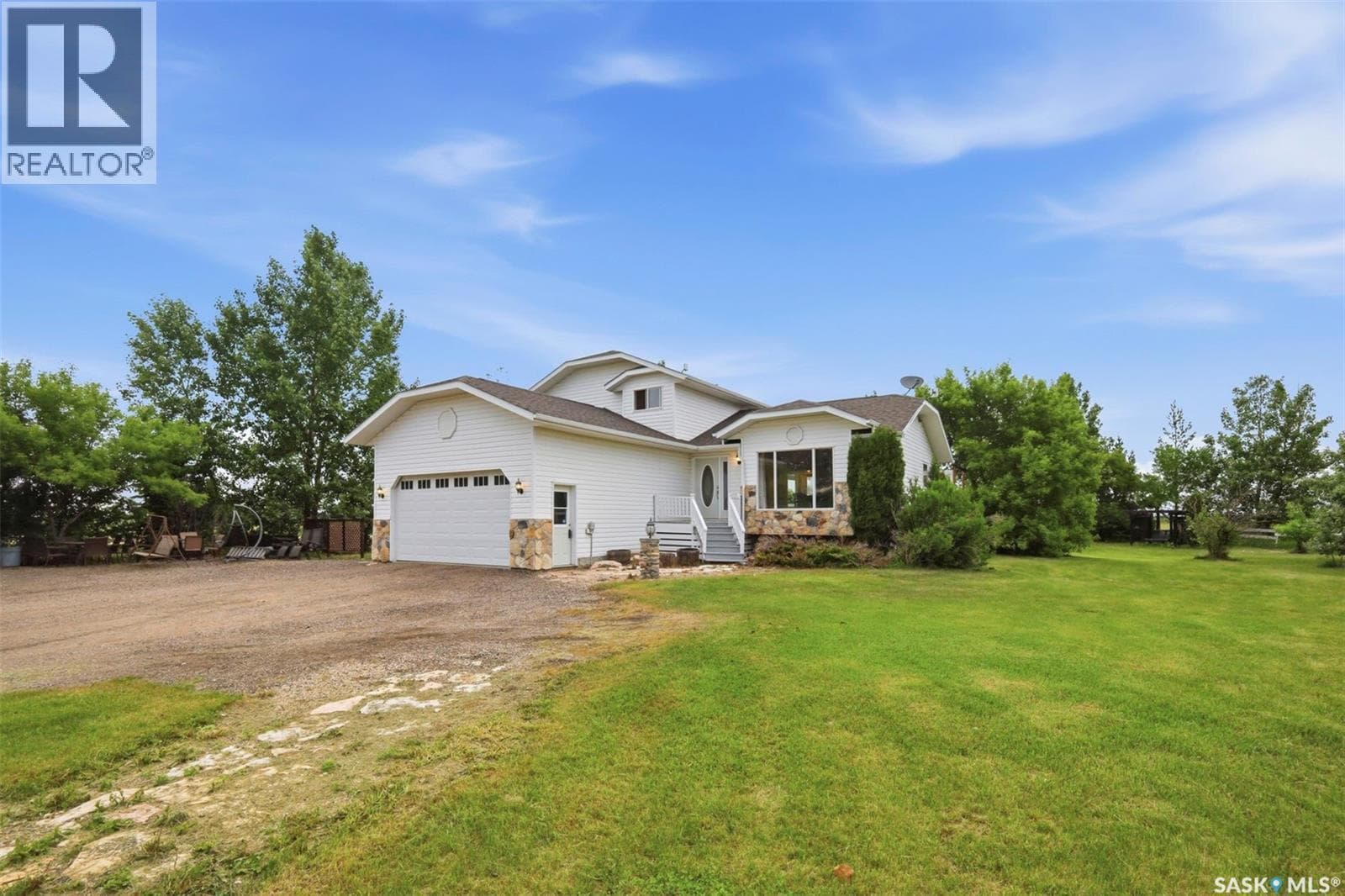 Martensville (Stushnoff) Acreage