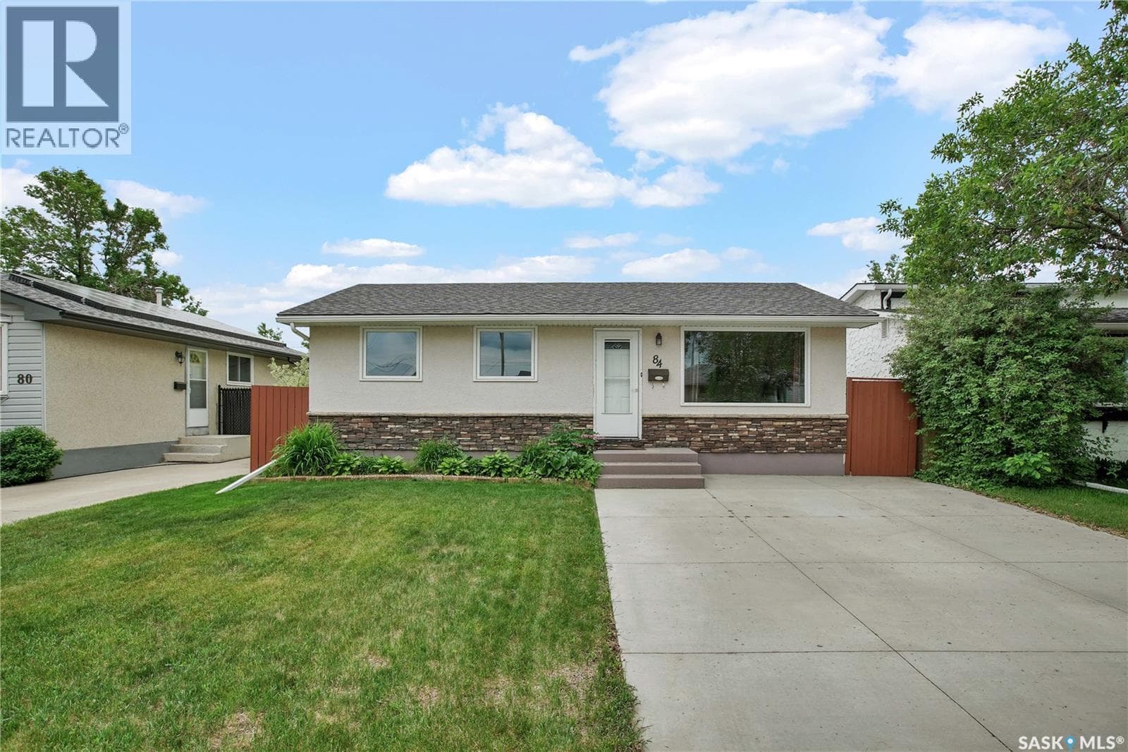 84 Rita CRESCENT