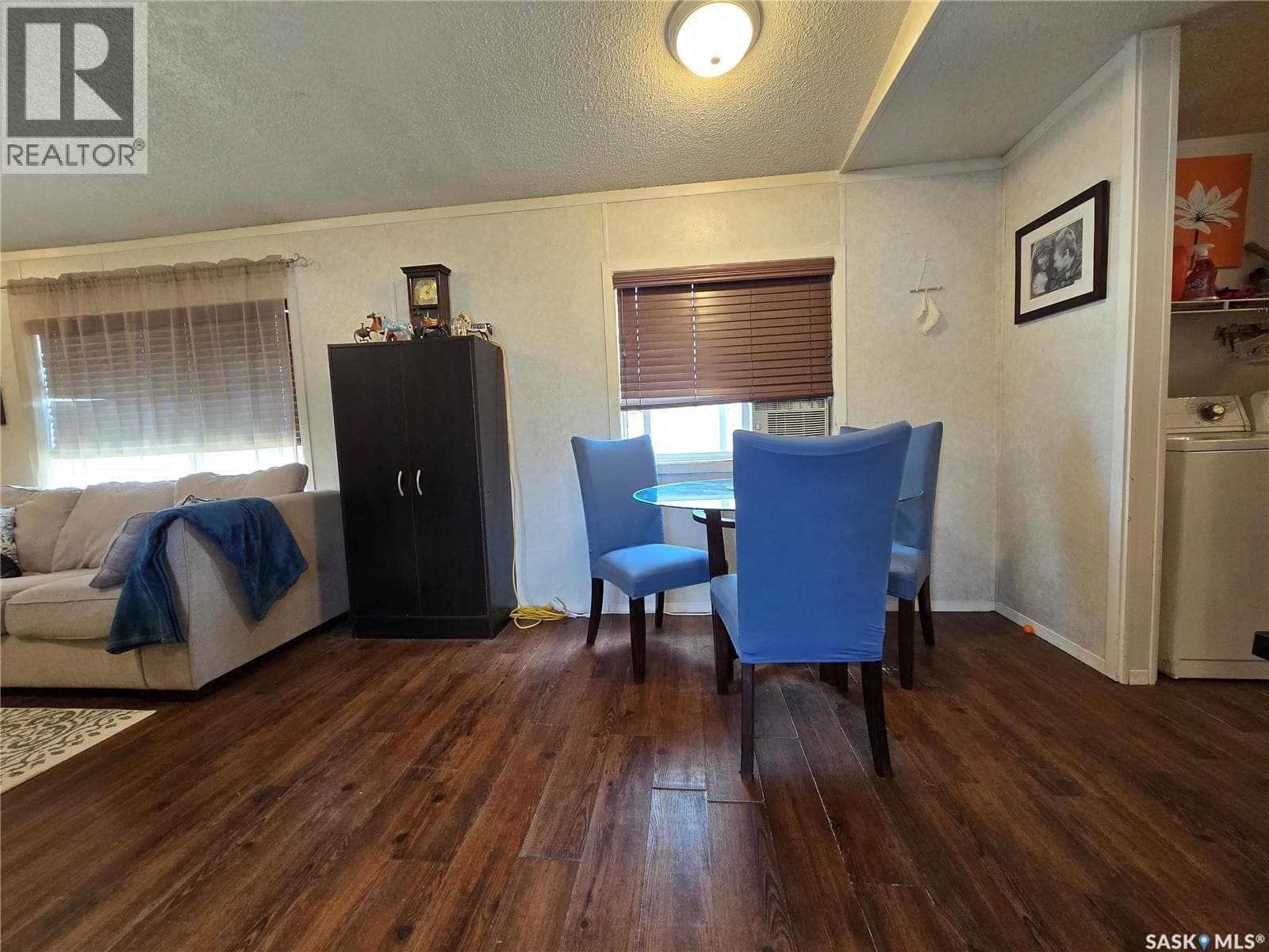 53 106 1st AVENUE SW — photo 5
