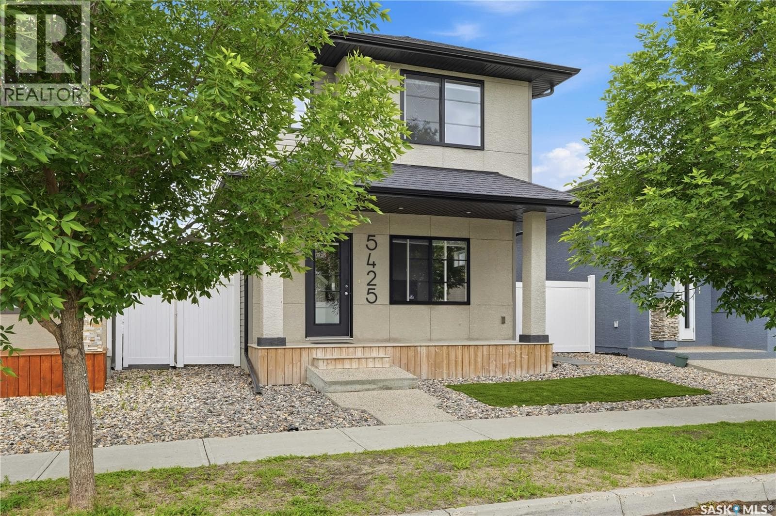 5425 Campling AVENUE — photo 3