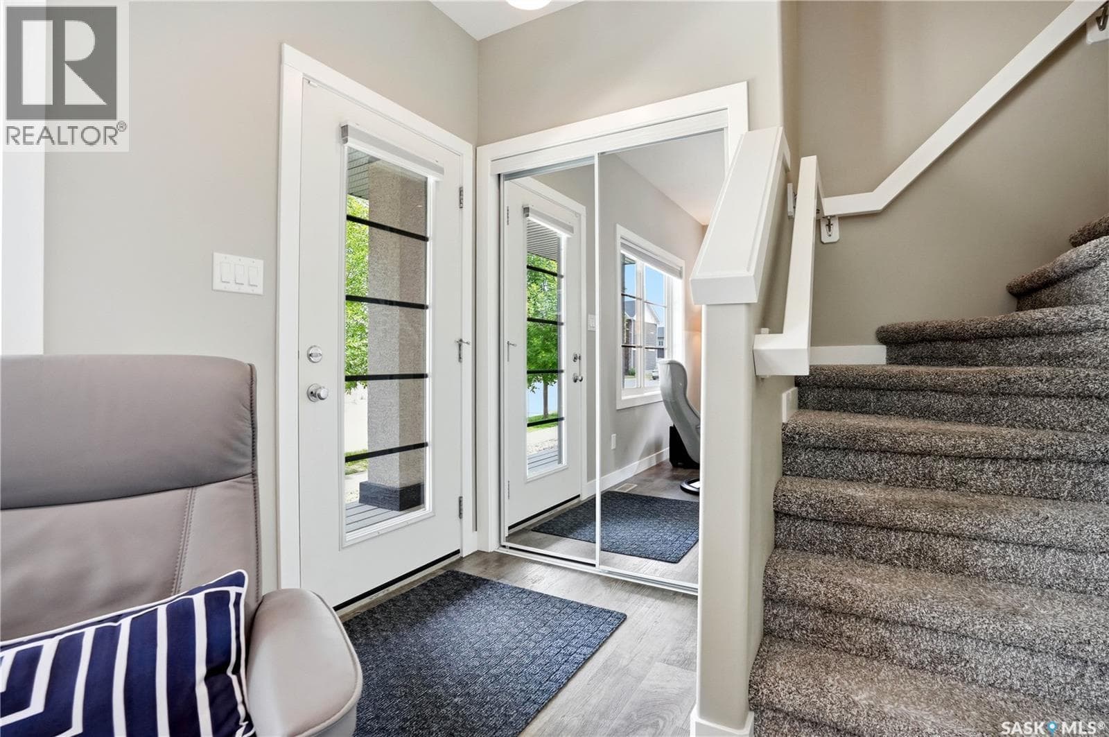 5425 Campling AVENUE — photo 4