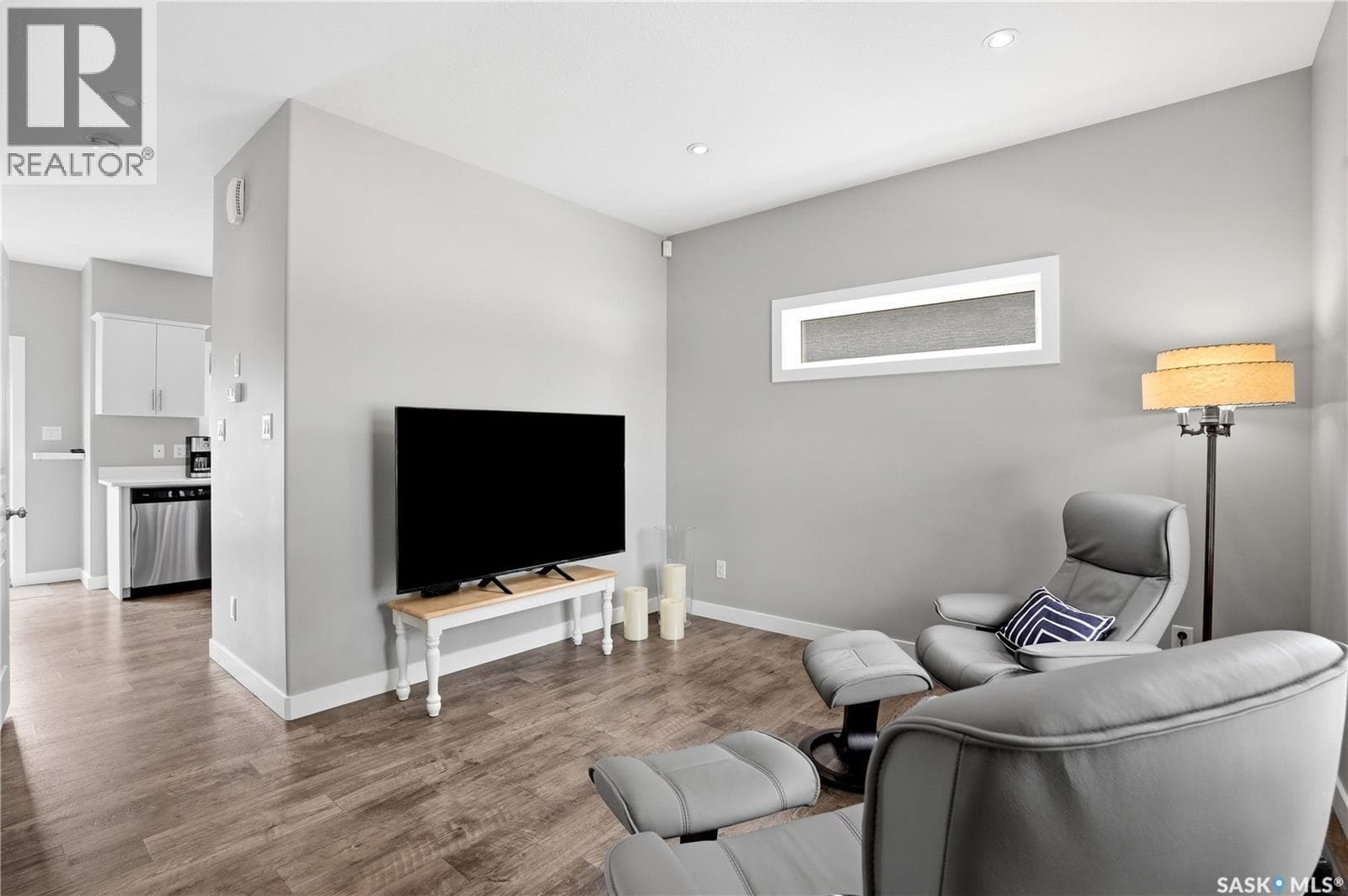 5425 Campling AVENUE — photo 5