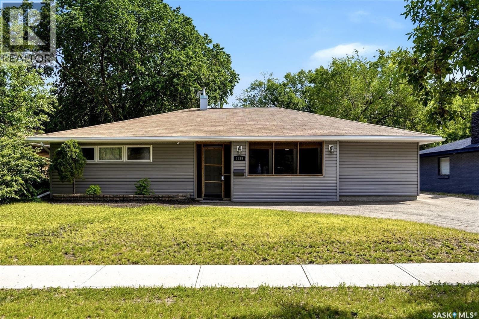 1829 GRANT DRIVE — photo 2
