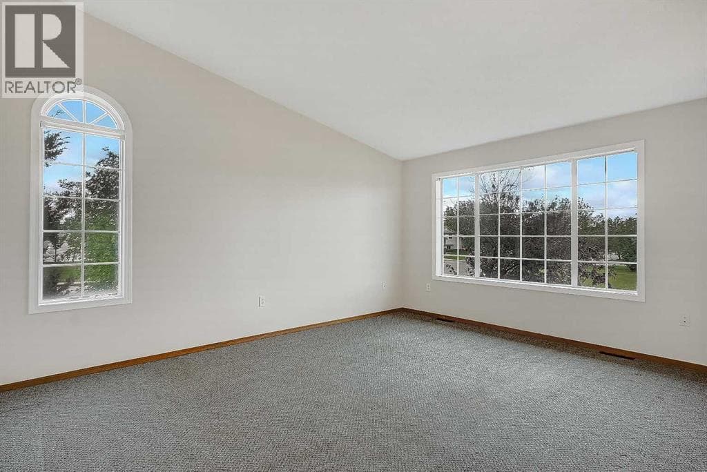 10315 Michaelis Boulevard — photo 2