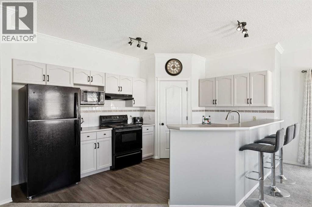 40 Edgeridge Terrace NW — photo 2