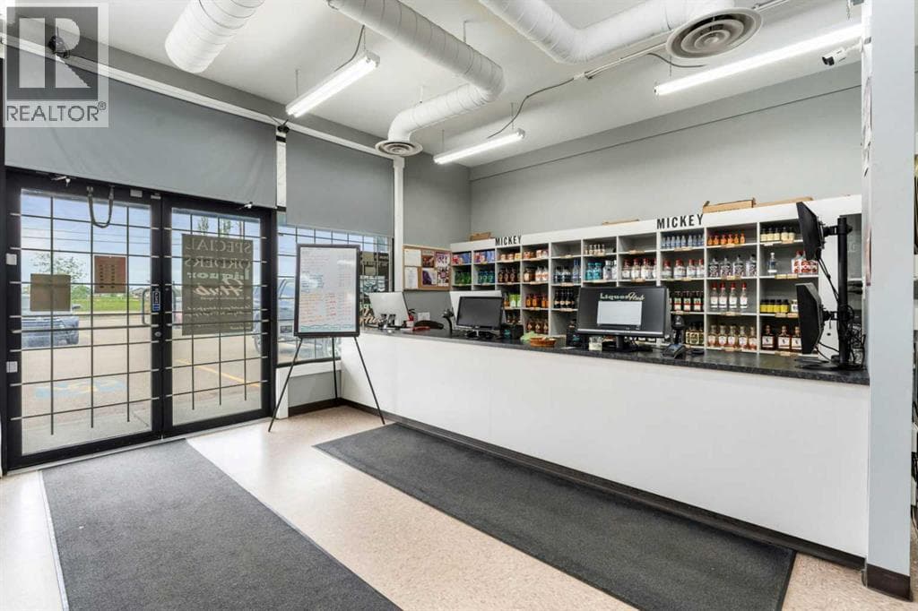 102, 25 Beju Industrial Drive Drive — photo 2