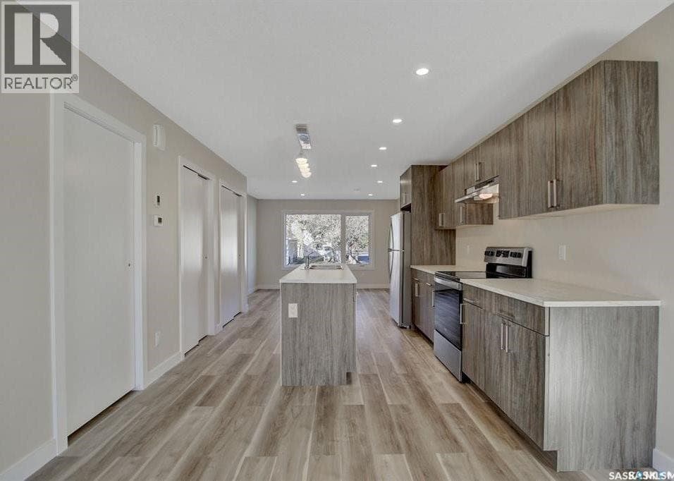 2423 Reynolds STREET — photo 3