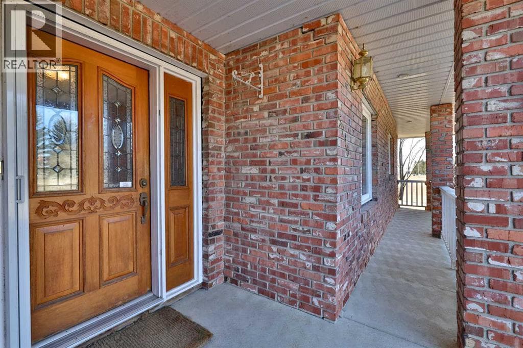 5215 67 Street — photo 3