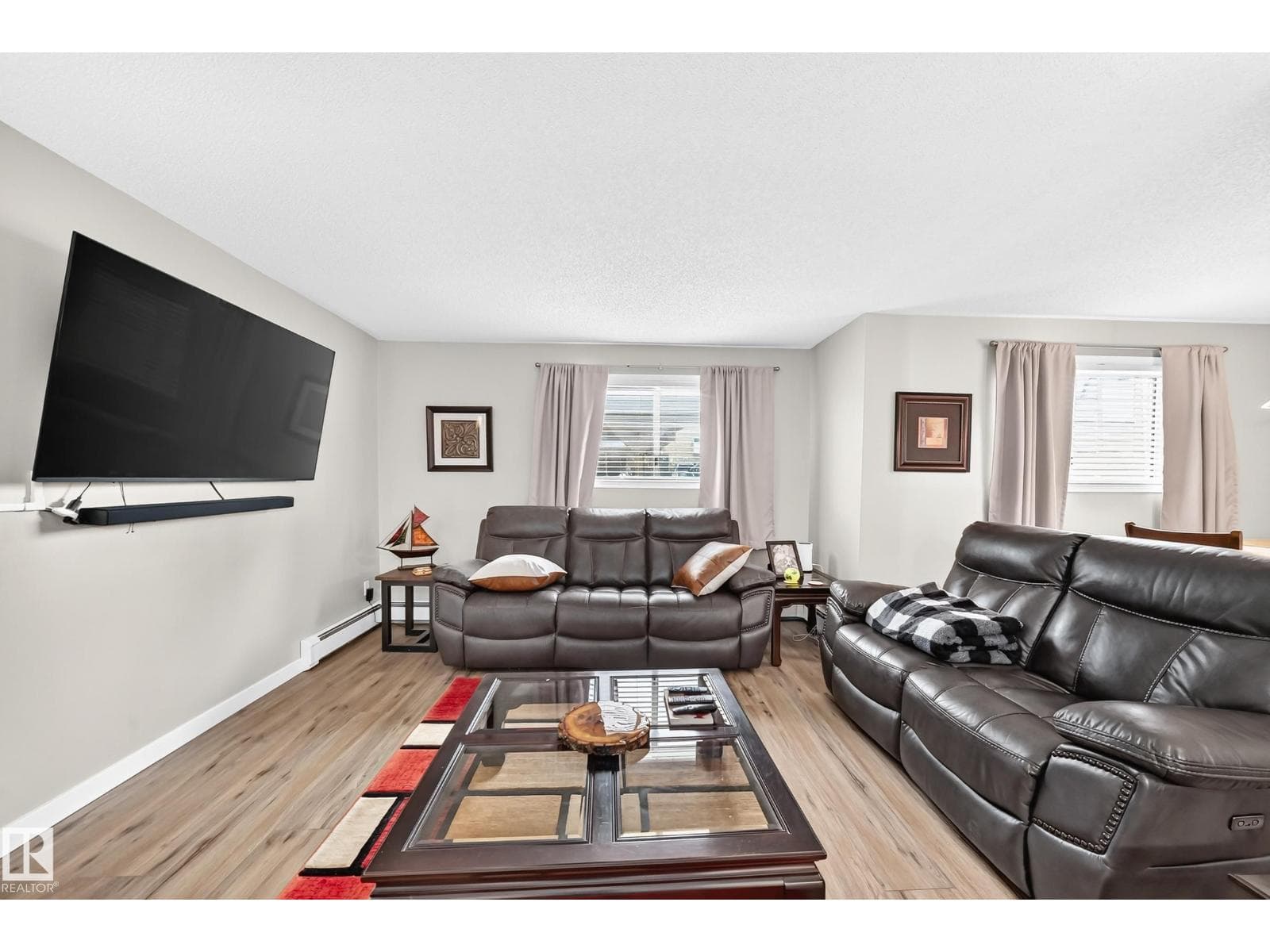 #102 224 CHURCH RD — photo 3