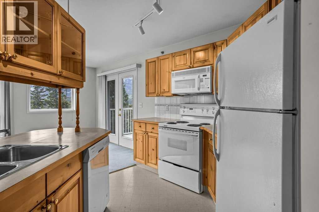 310, 1080C Cougar Creek Drive — photo 3