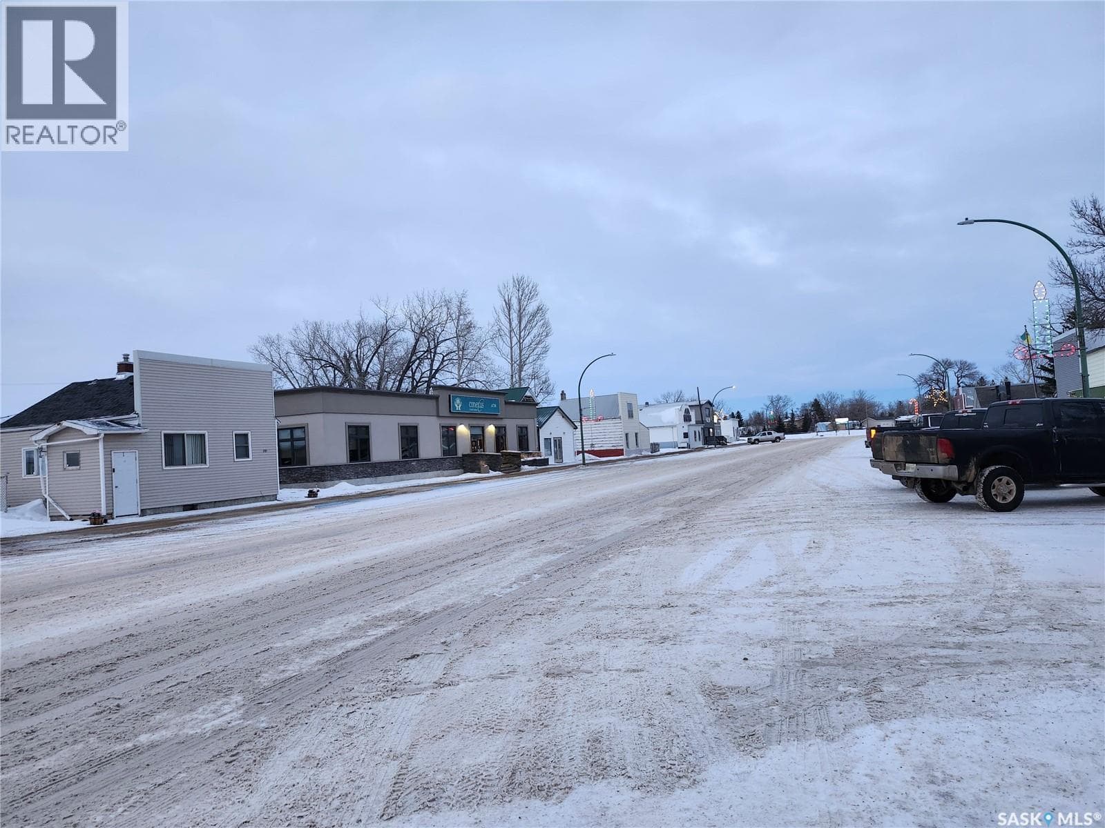 205 Main STREET — photo 2