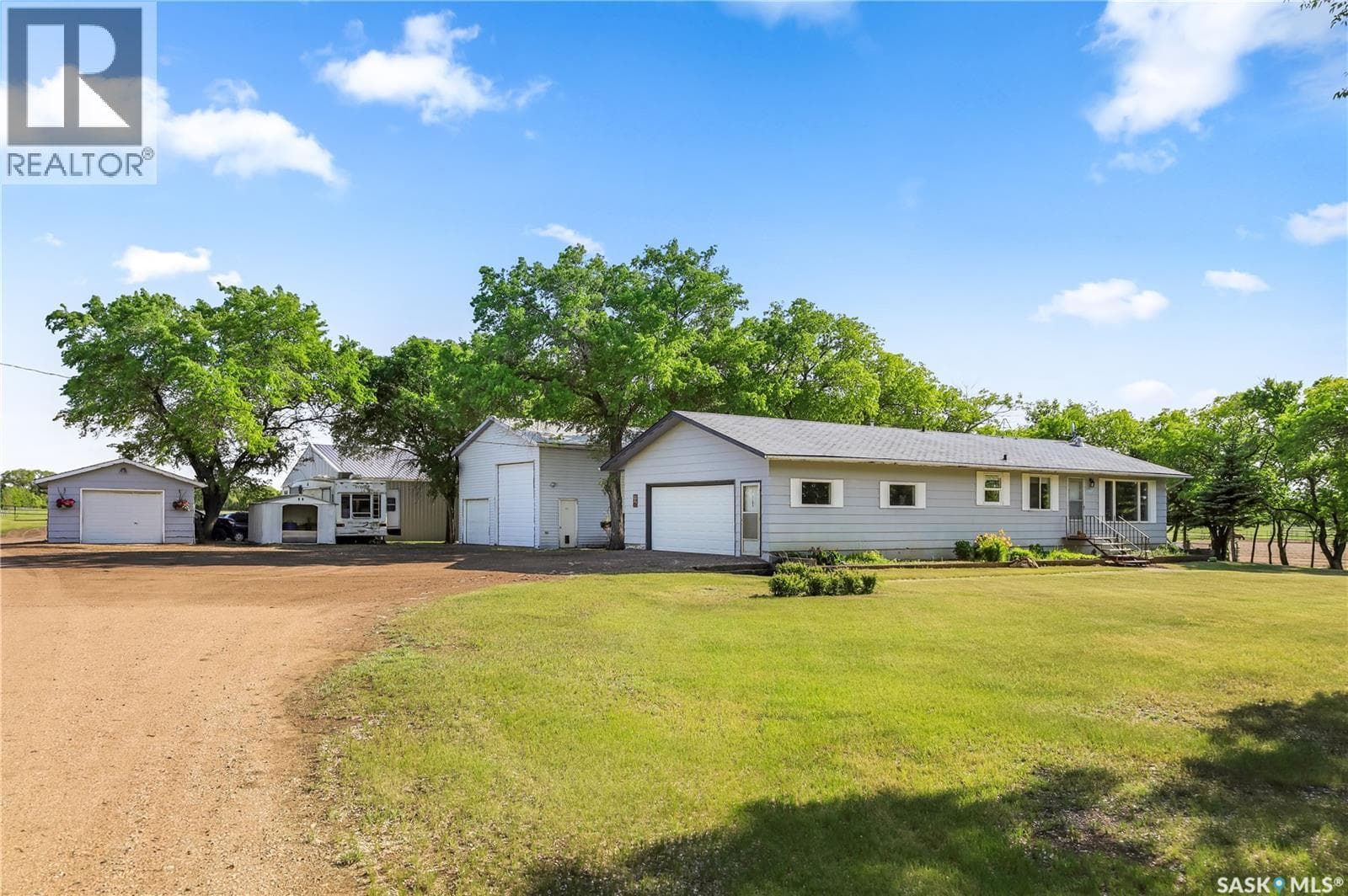 20 Vanscoy Rd Equine Acreage