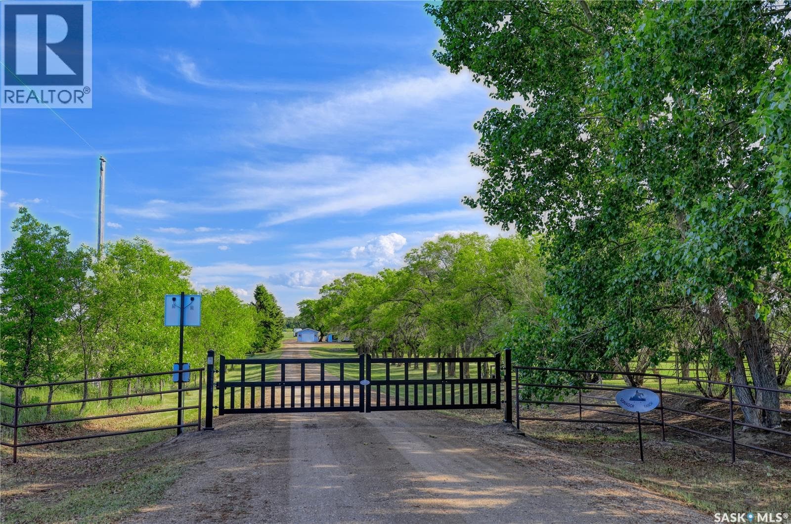 20 Vanscoy Rd Equine Acreage — photo 2