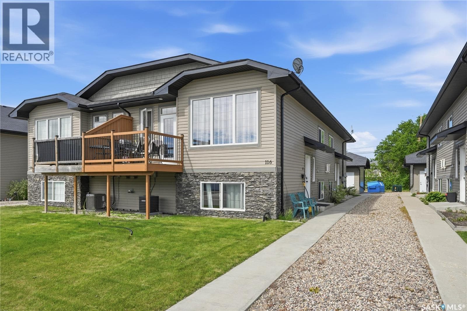3 116 Hiebert CRESCENT