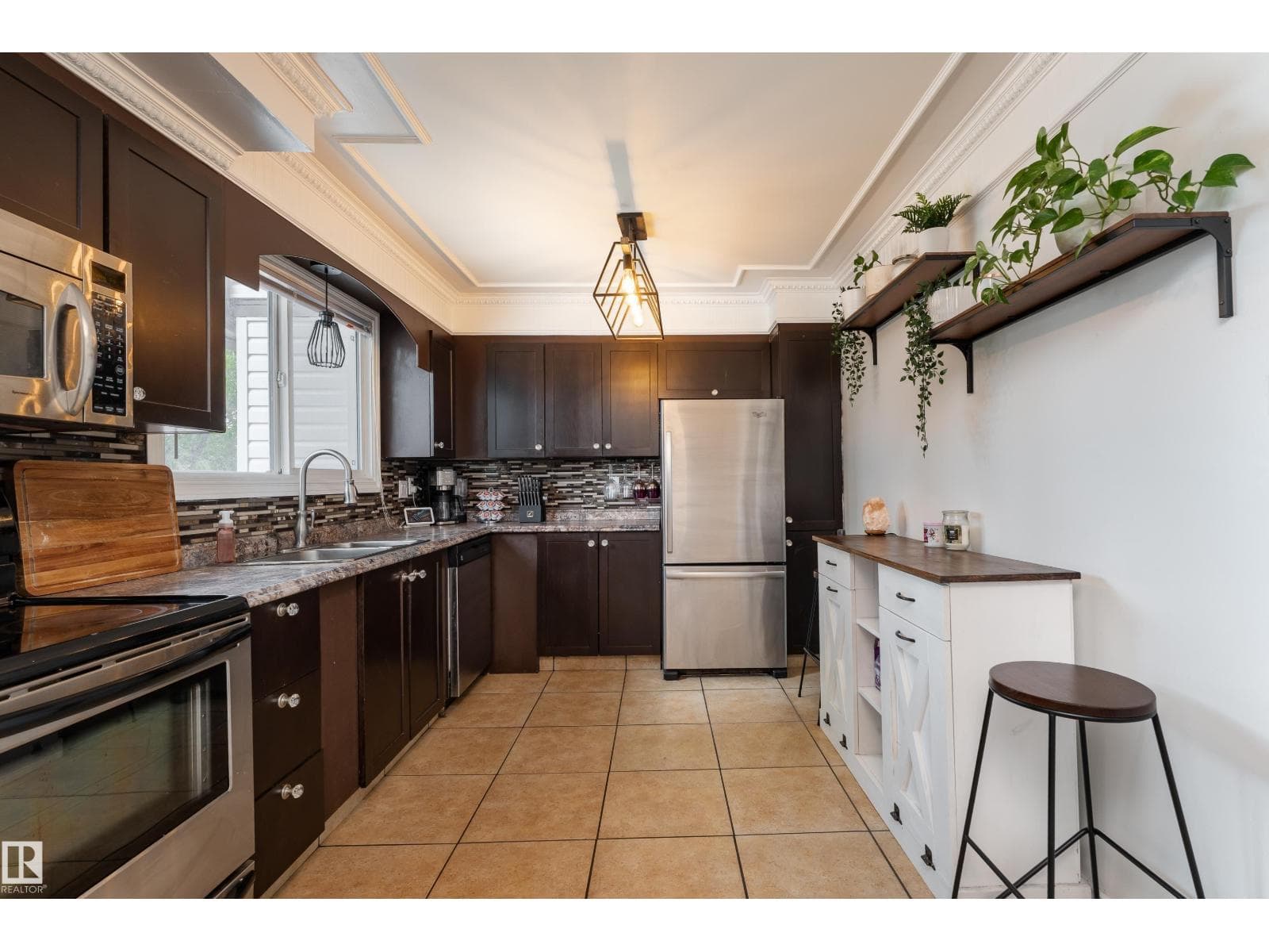 747 CLAREVIEW RD NW — photo 4