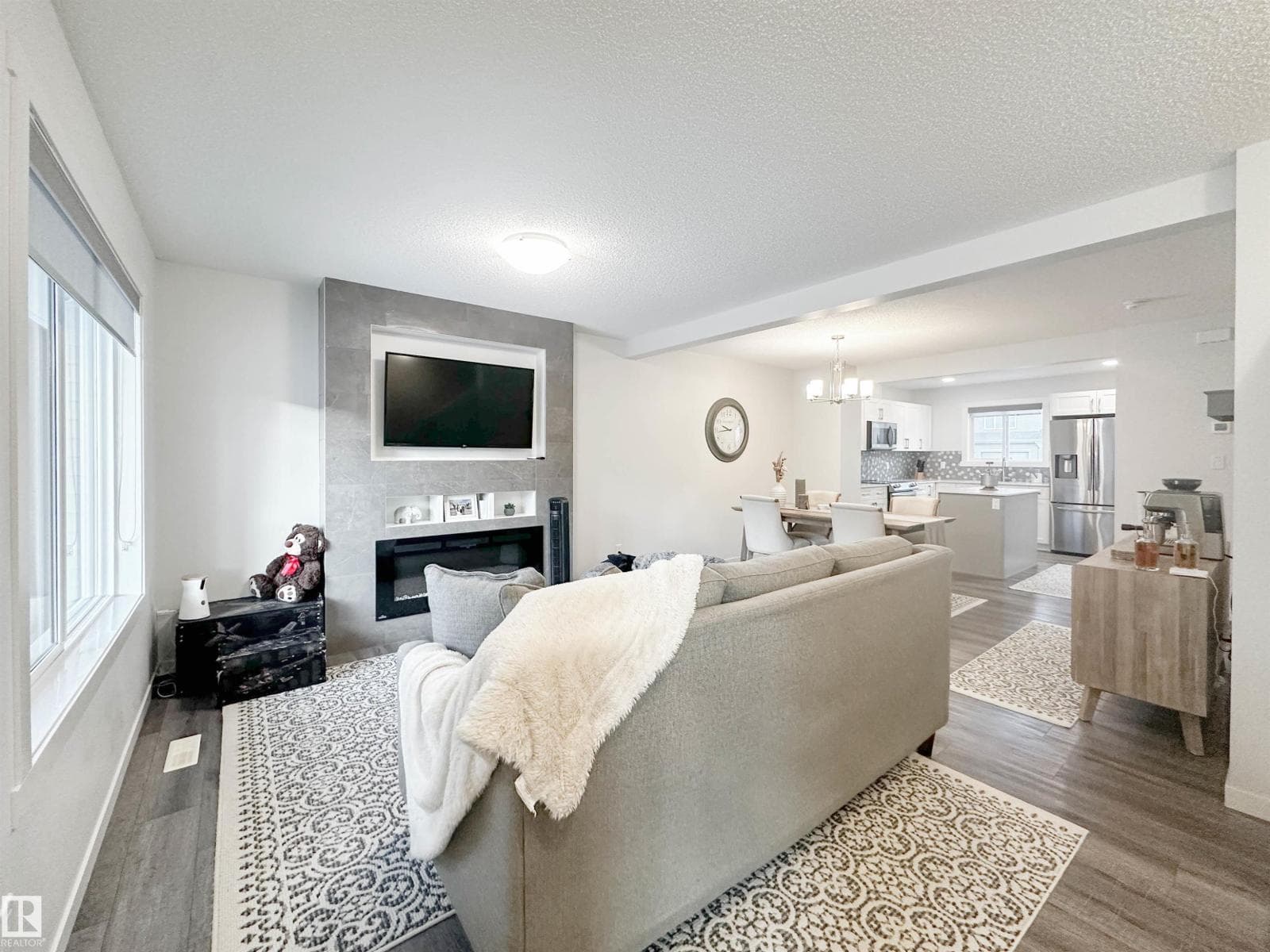 1270 ROSENTHAL BV NW — photo 3