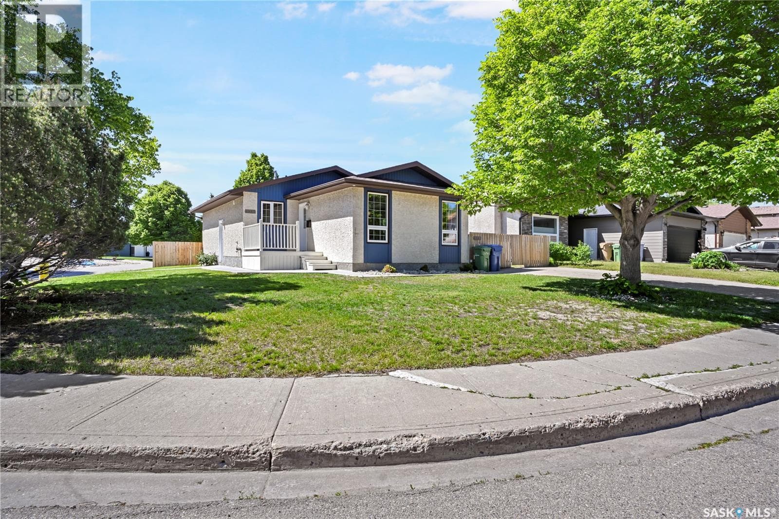 3331 Parkland DRIVE E — photo 2