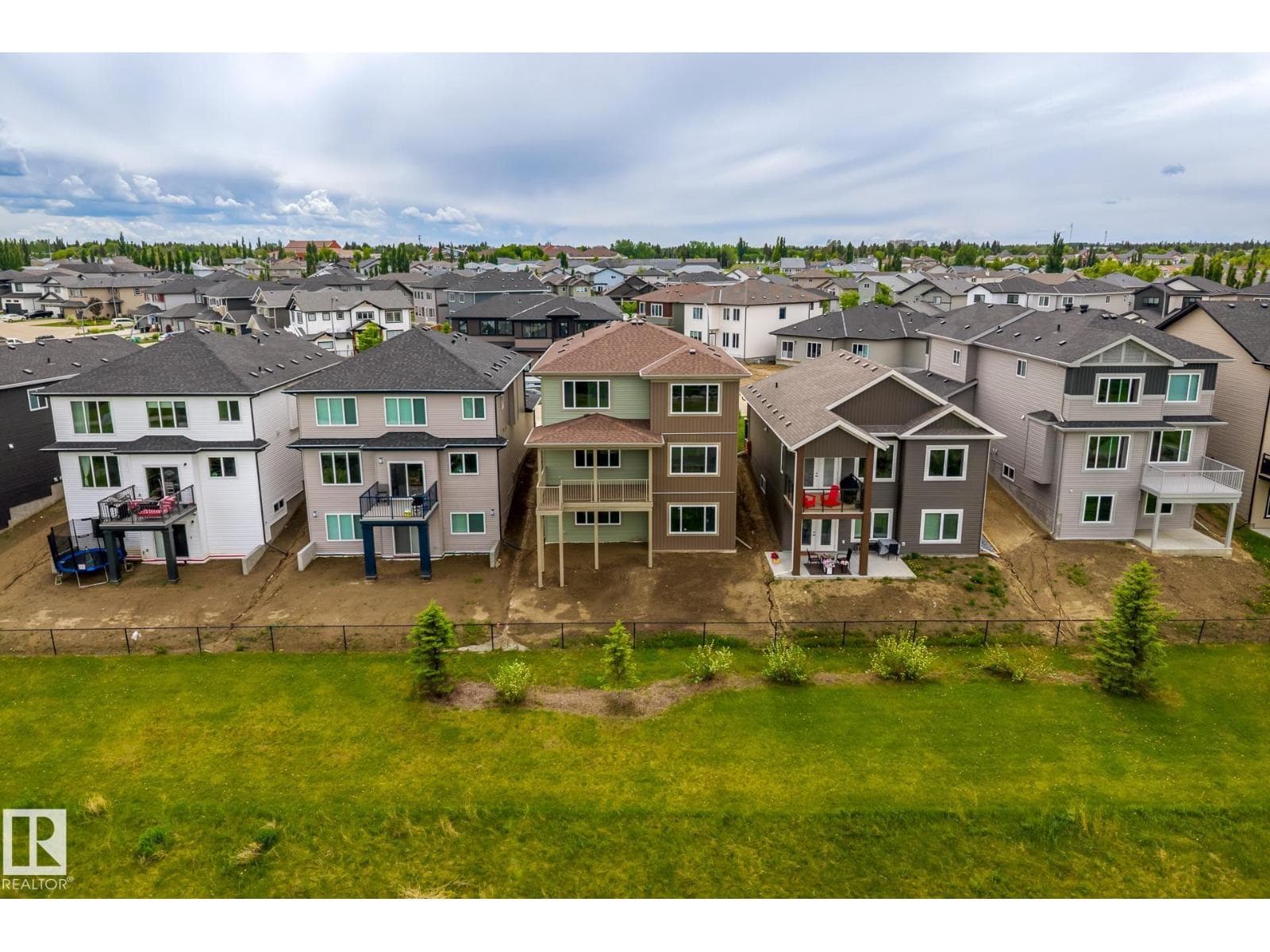 28 Harley WY — photo 2