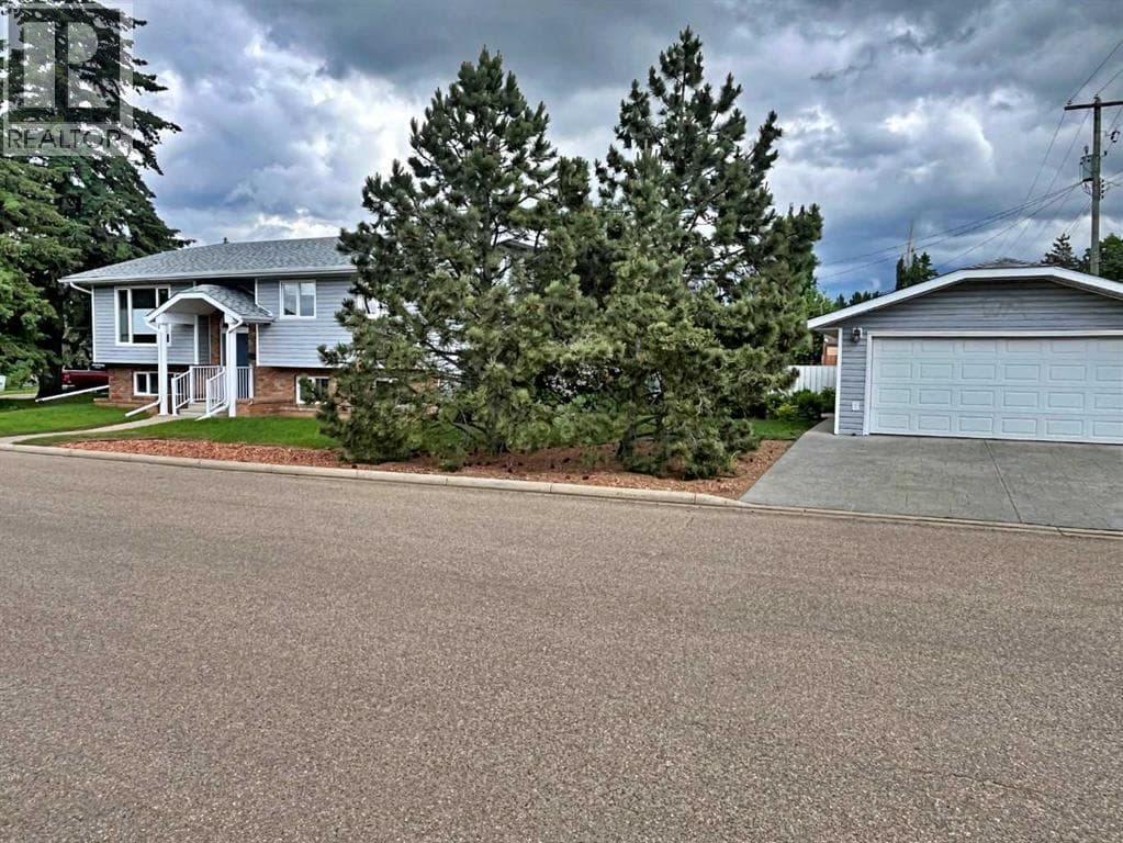 5115 Riverside Drive