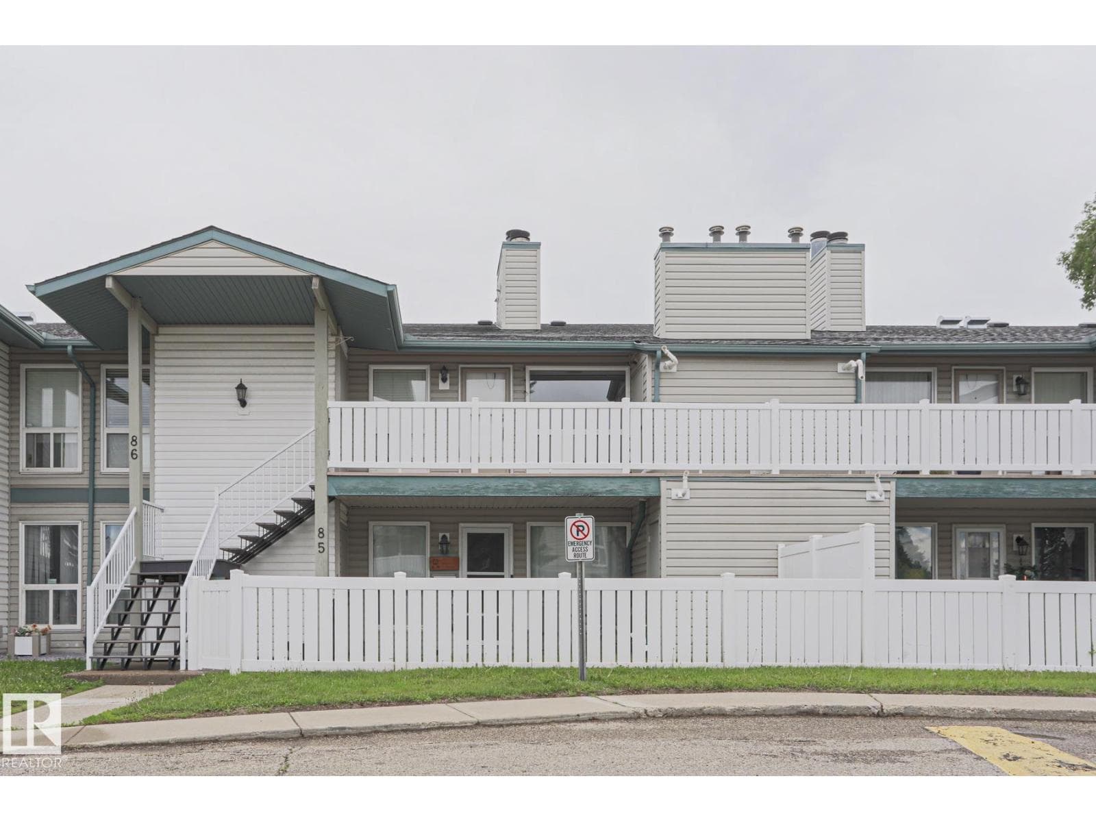 #86 2703 79 ST NW