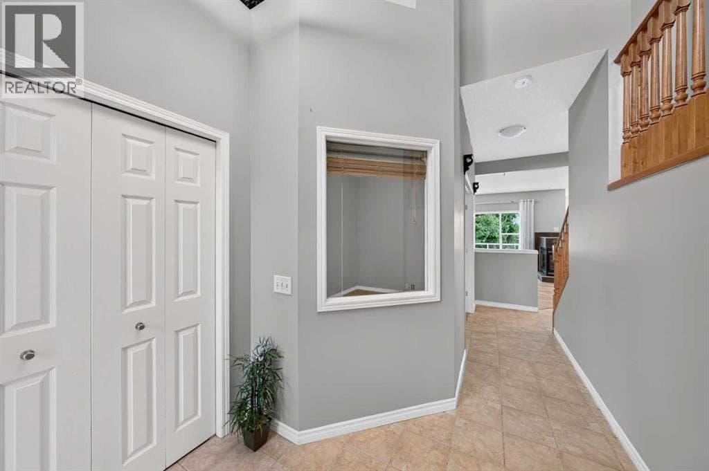 37 Tuscany Meadows Common NW — photo 4