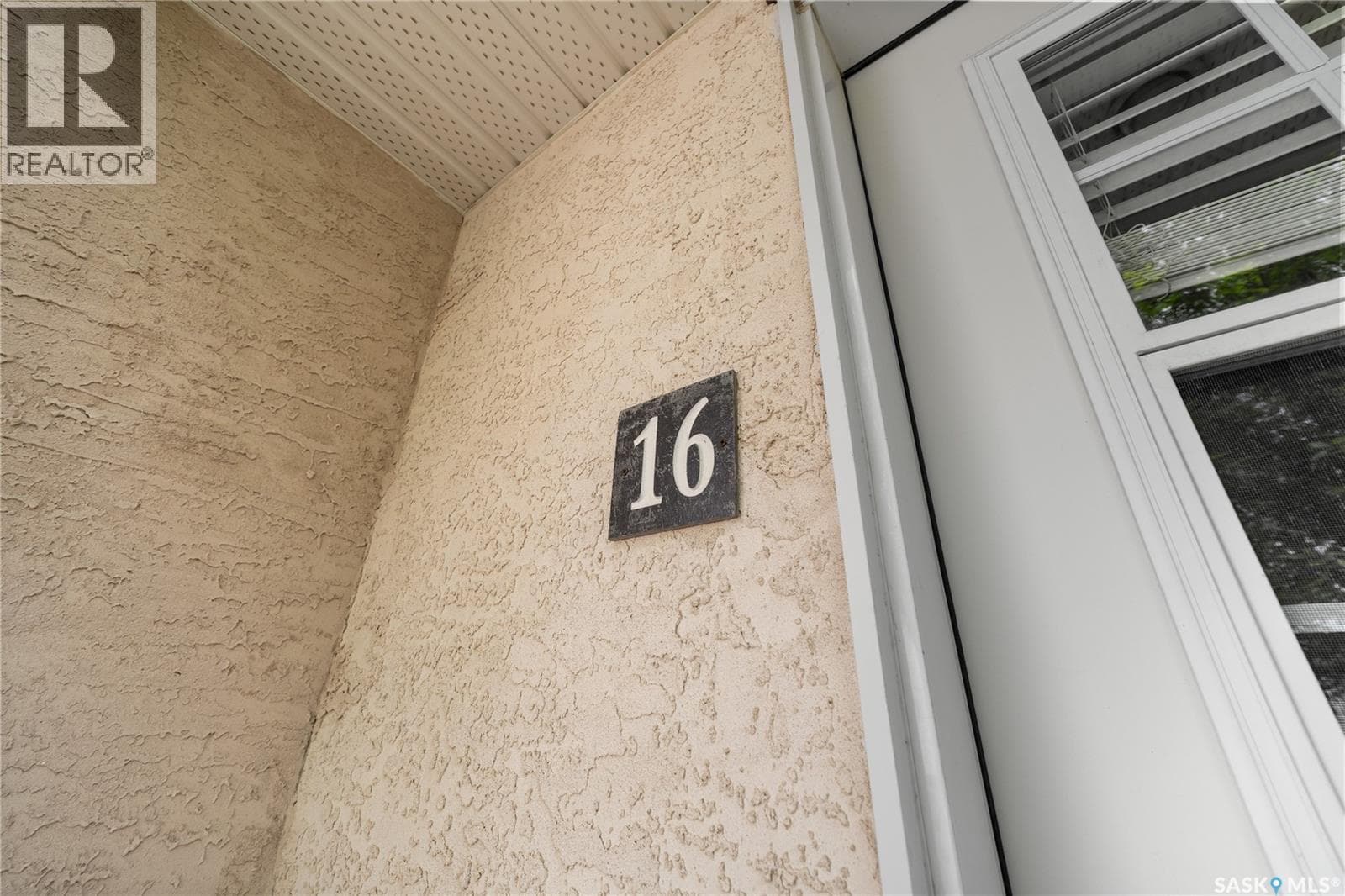 16 4425 Nicurity DRIVE — photo 4