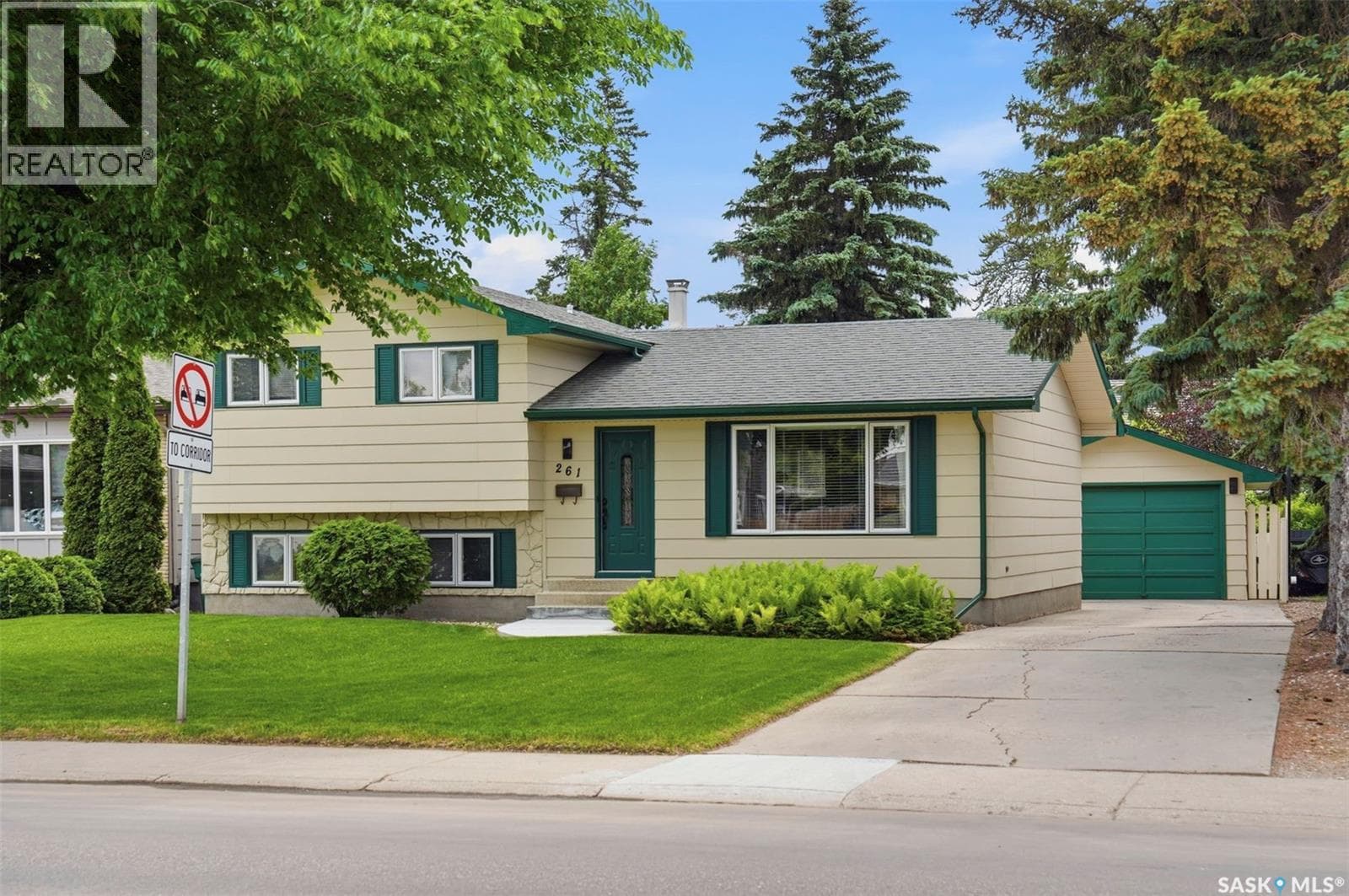 261 Assiniboine DRIVE — photo 2