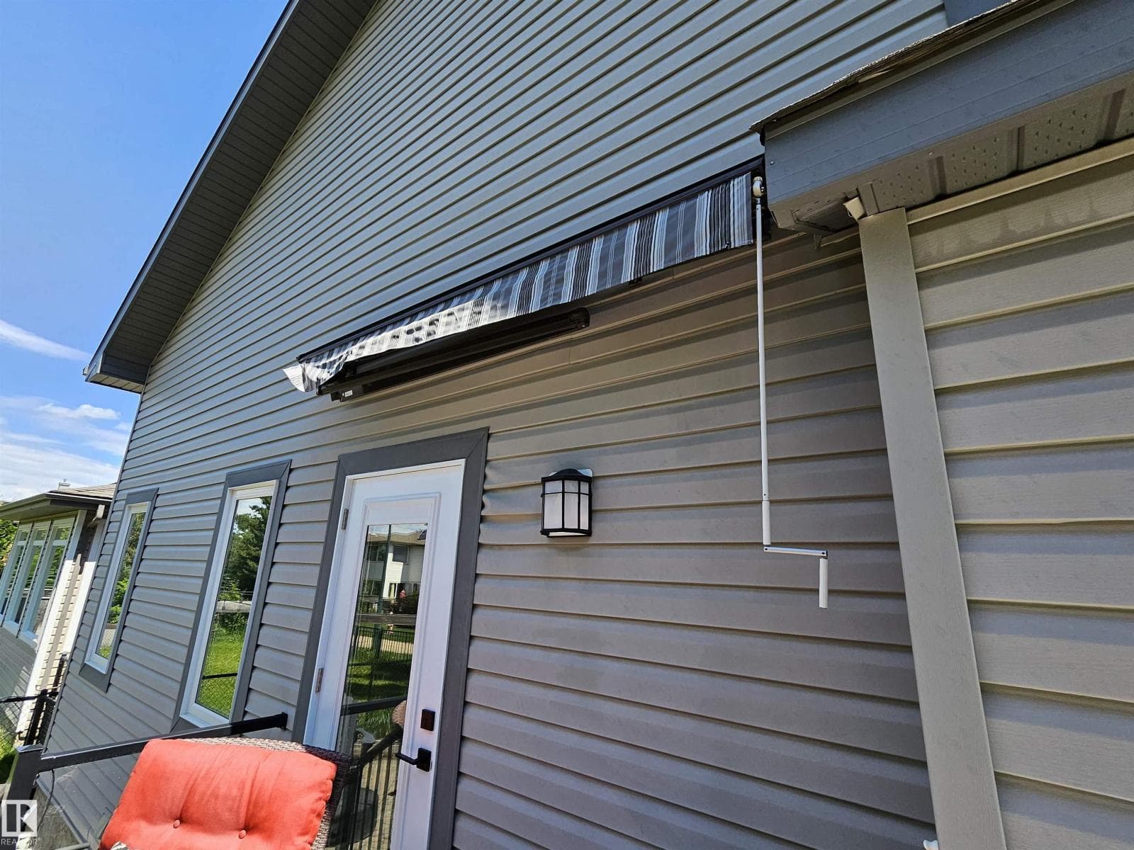 2322 RUTHERFORD WY SW — photo 3