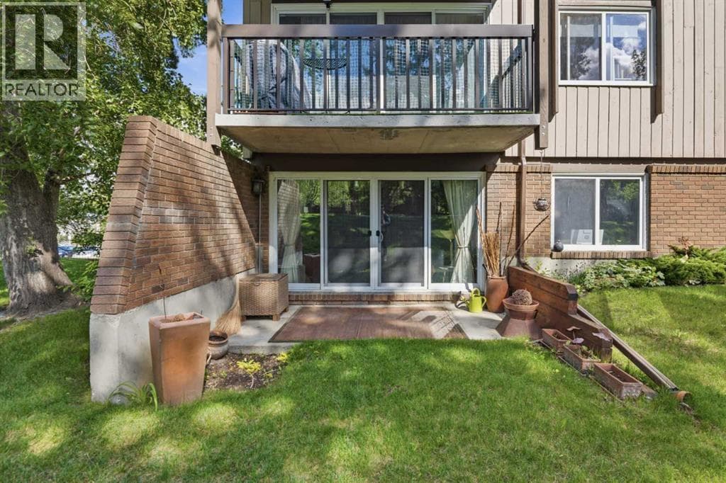 183, 8948 Elbow Drive — photo 4