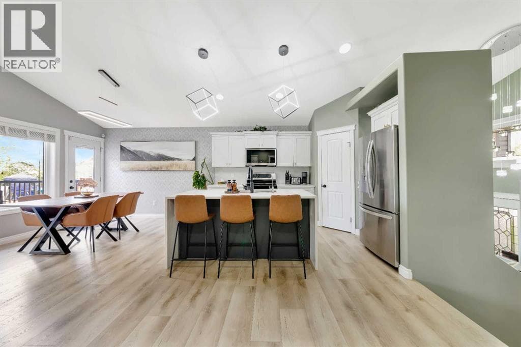 4519 24 Street — photo 3