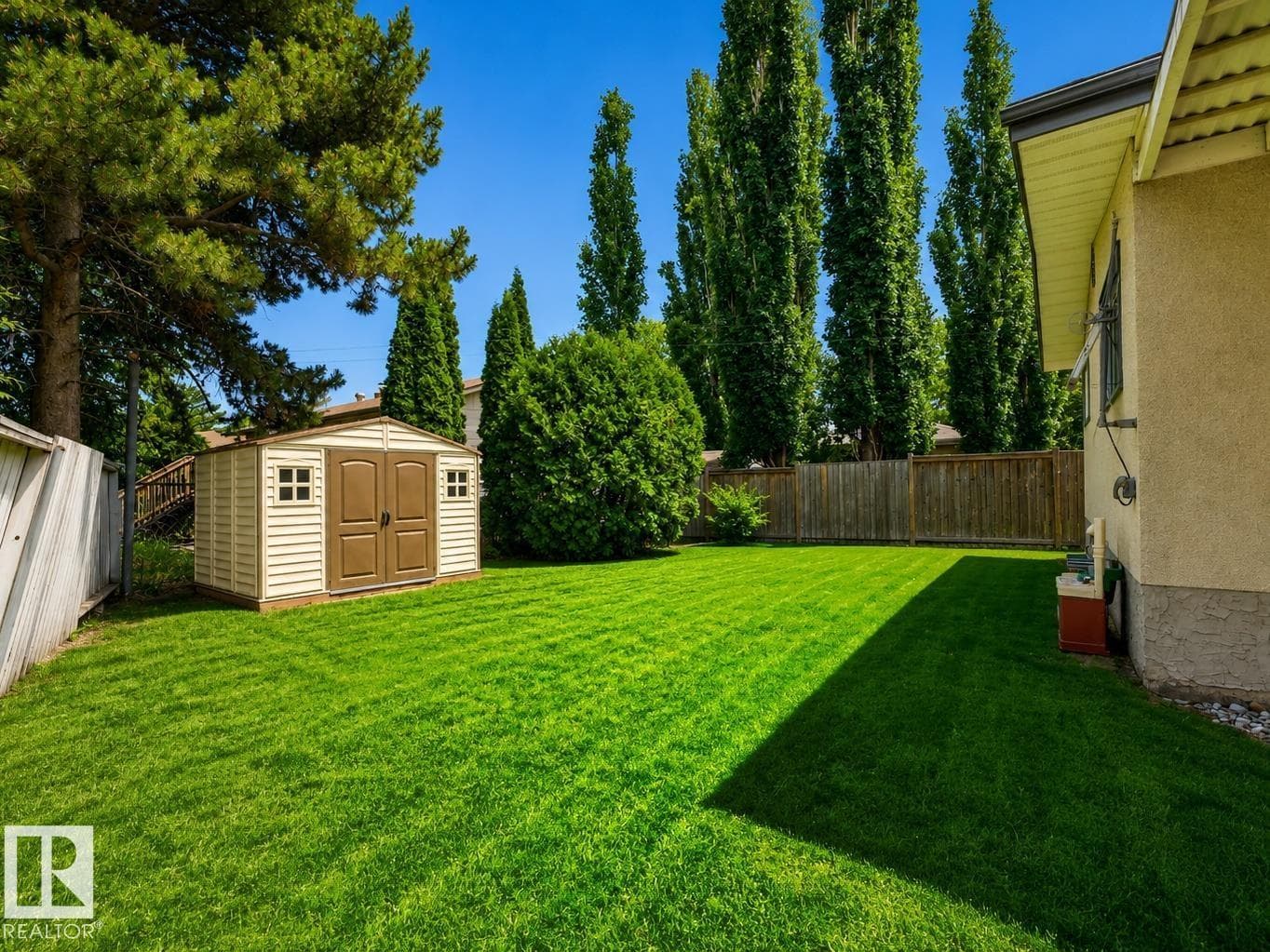24 ADDISON CR — photo 3
