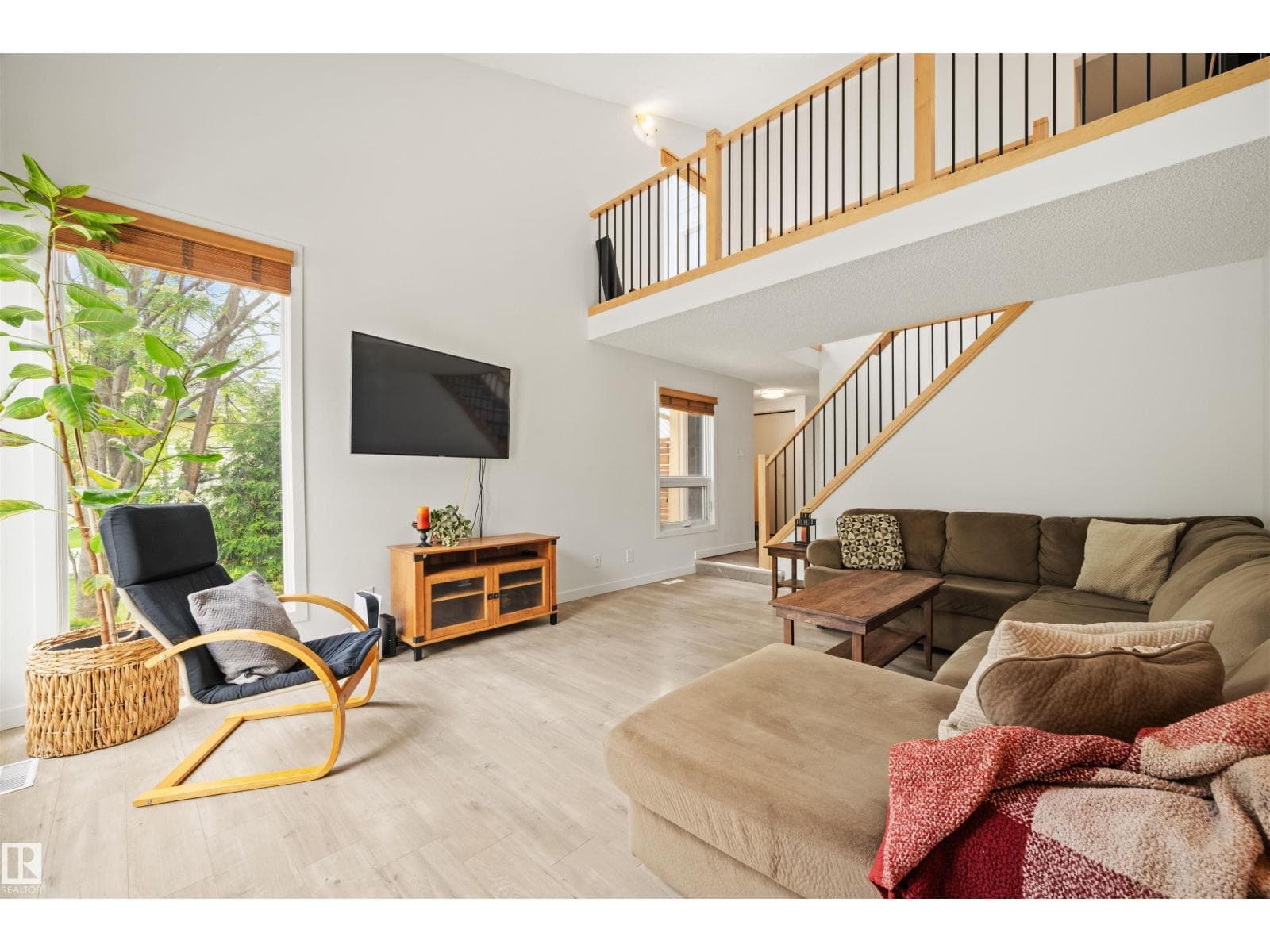 50 PRINCETON CR — photo 4