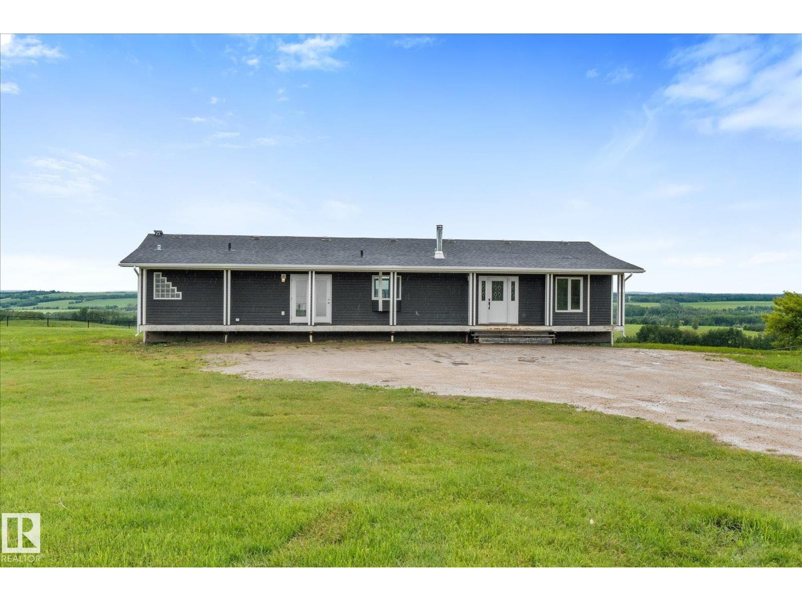 8223 TWP ROAD 590 — photo 5