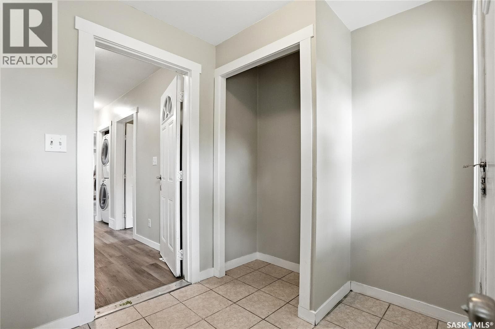 211 N AVENUE S — photo 4