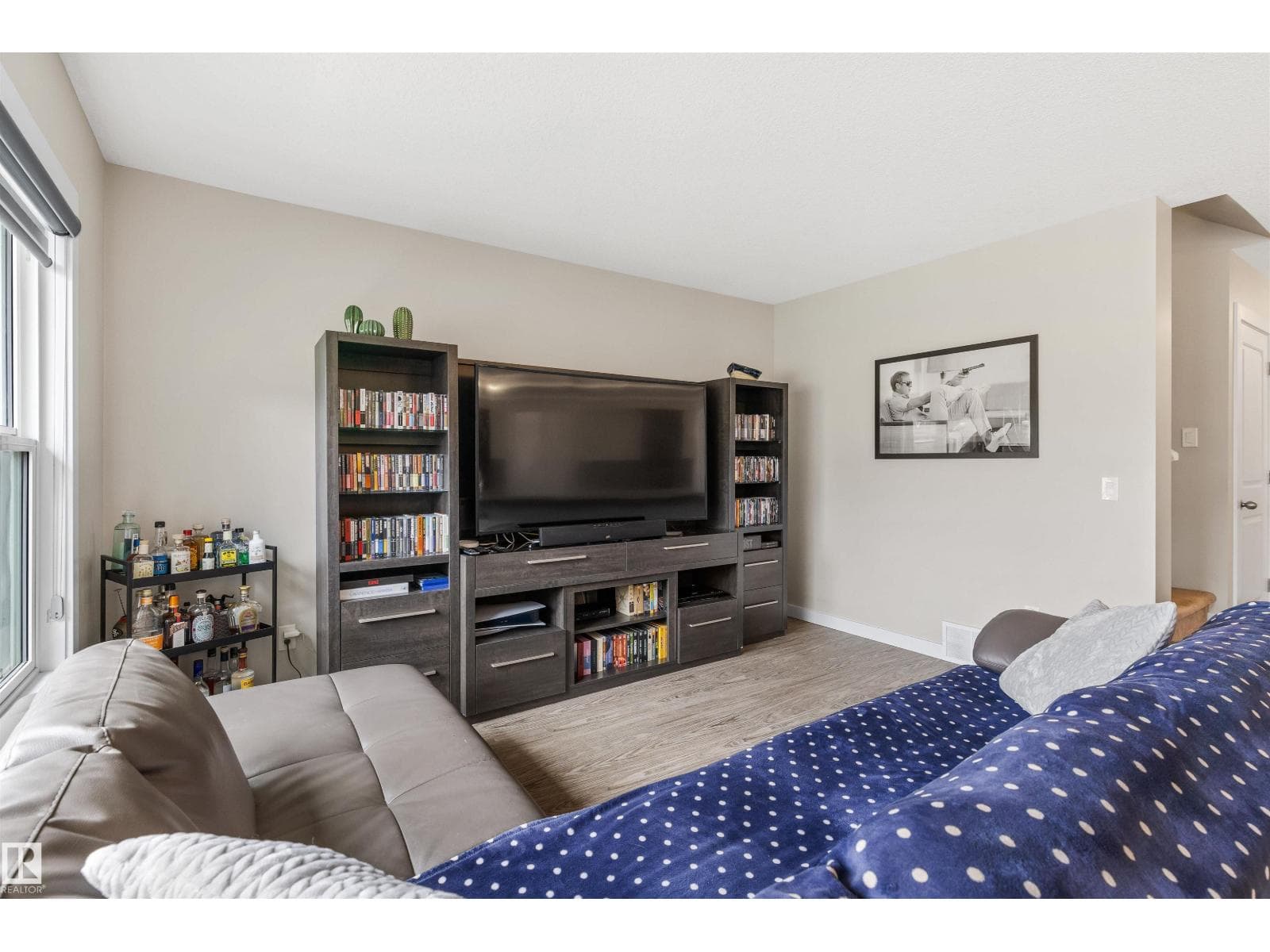 20530 128 AV NW — photo 5