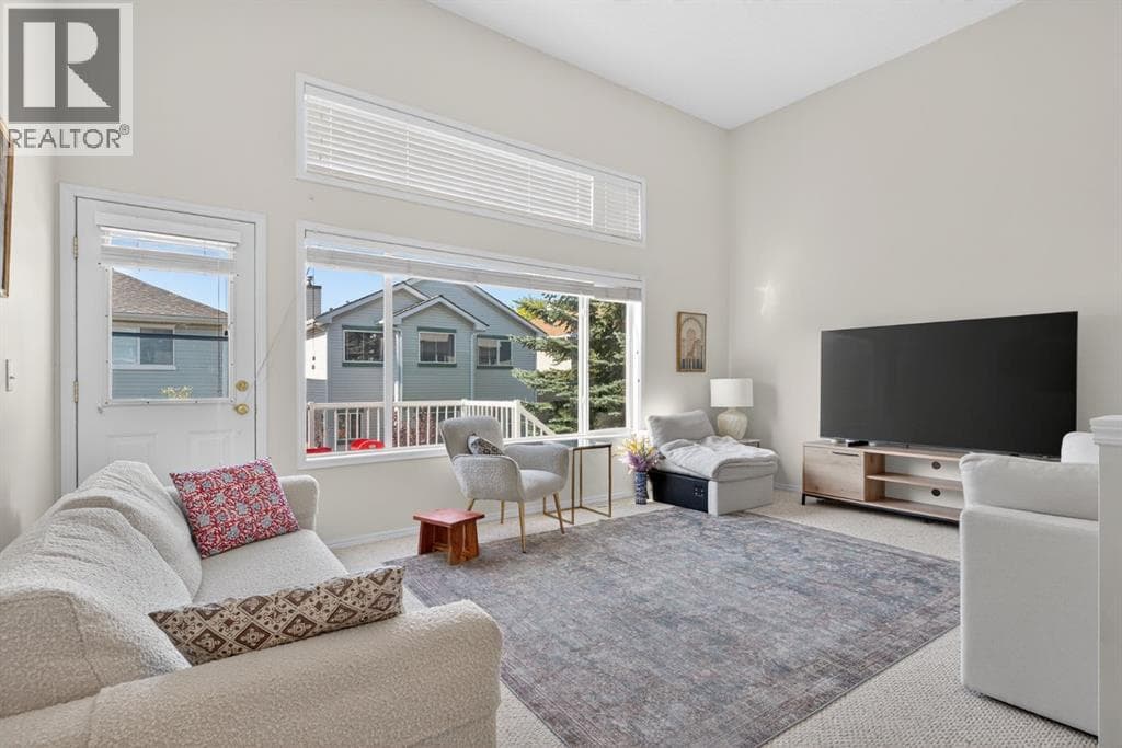 121 Rocky Ridge Court NW — photo 4