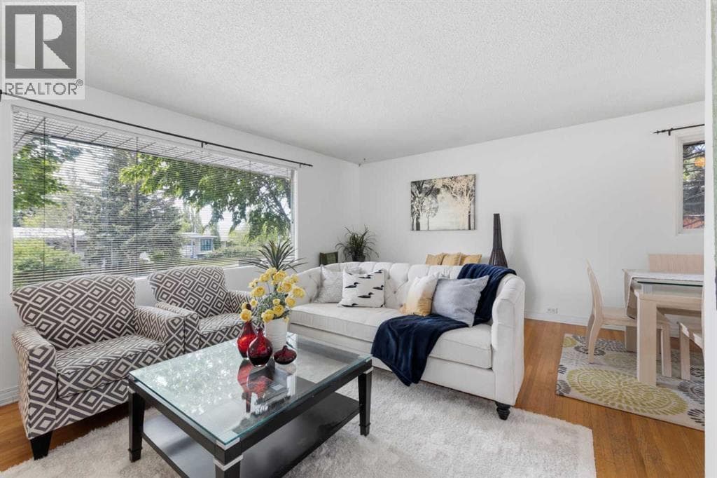 3248 Bearspaw Drive NW — photo 4