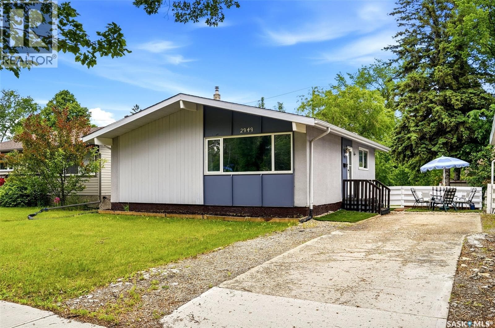 2949 Grant ROAD