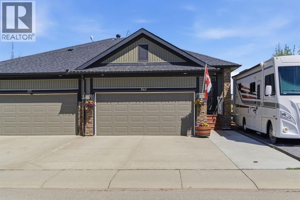 561 Boulder Creek Green SE — photo 3