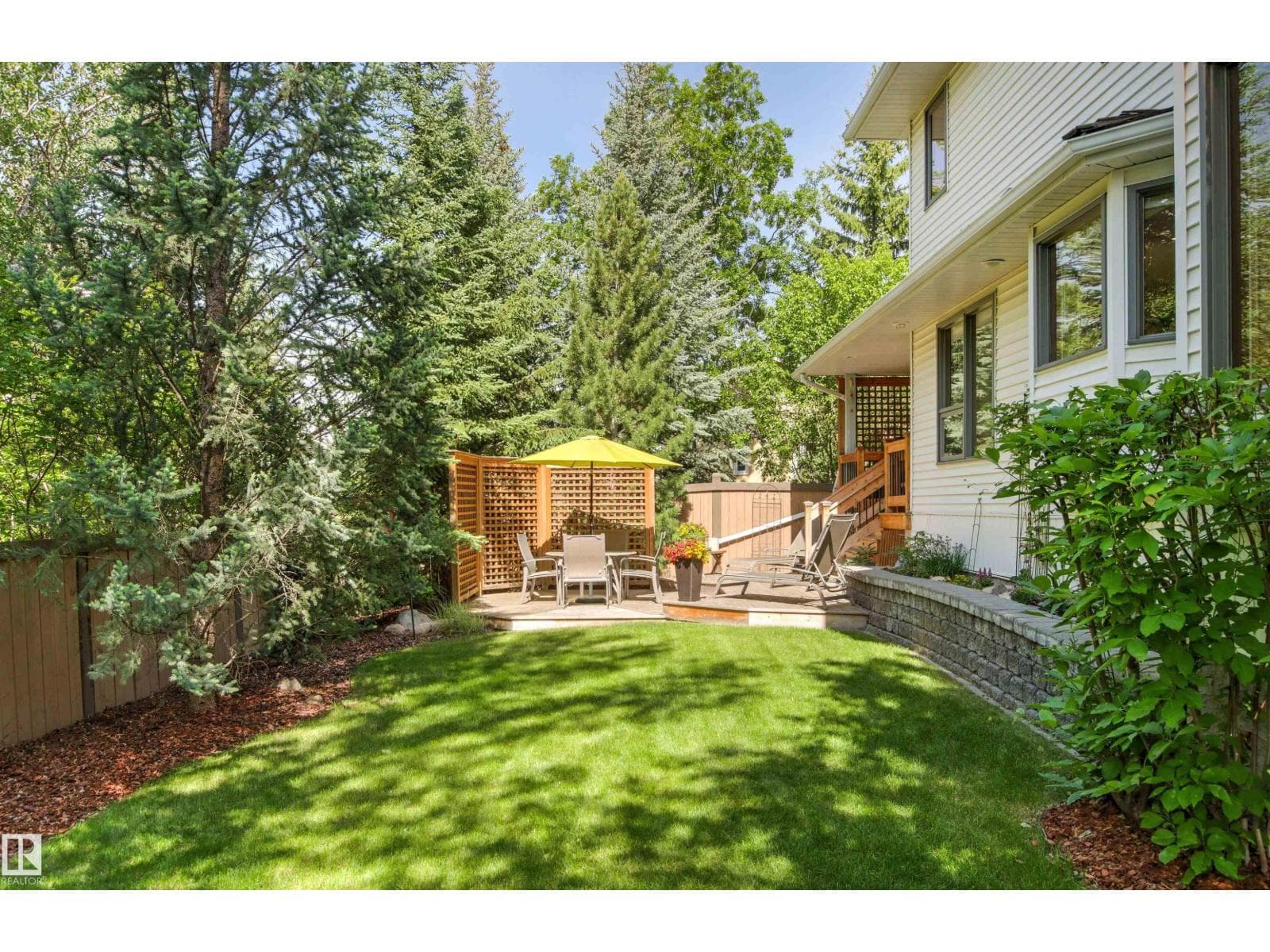 624 BUTCHART WD NW — photo 5