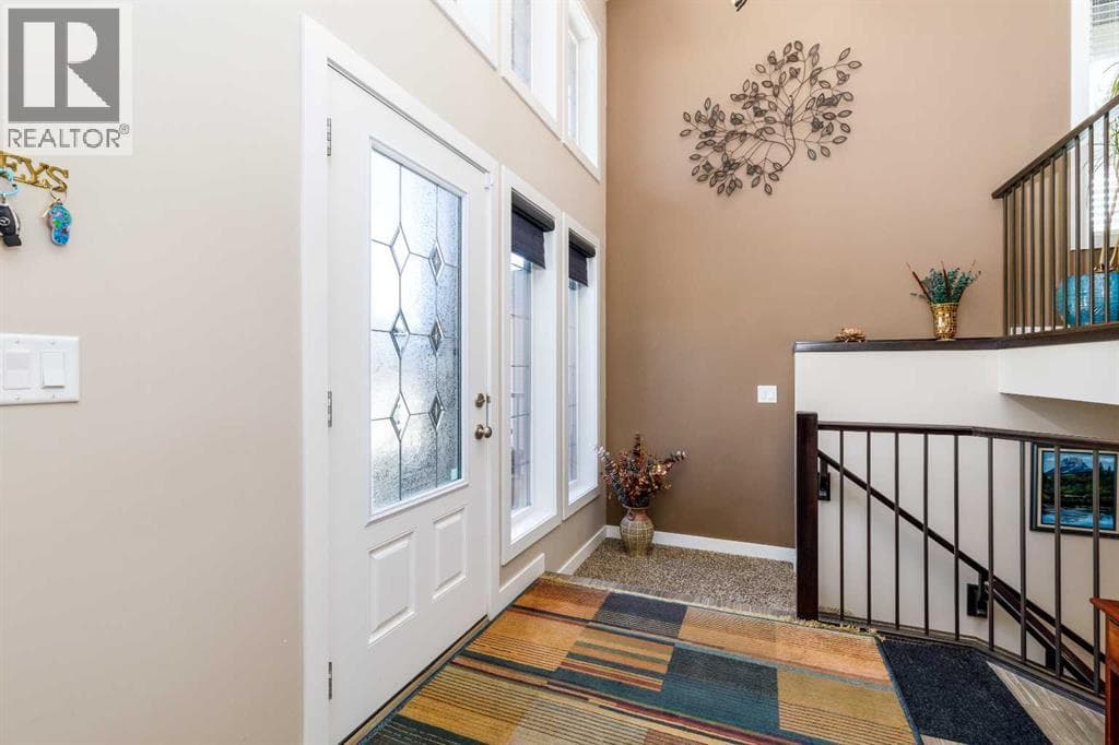 39 THOMPSON Crescent — photo 3