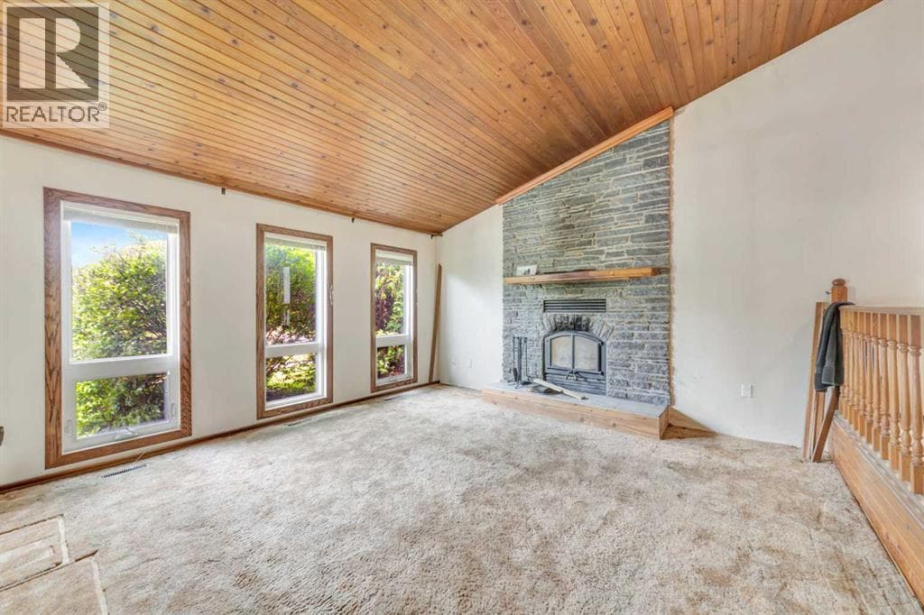 5713 34 Street — photo 4