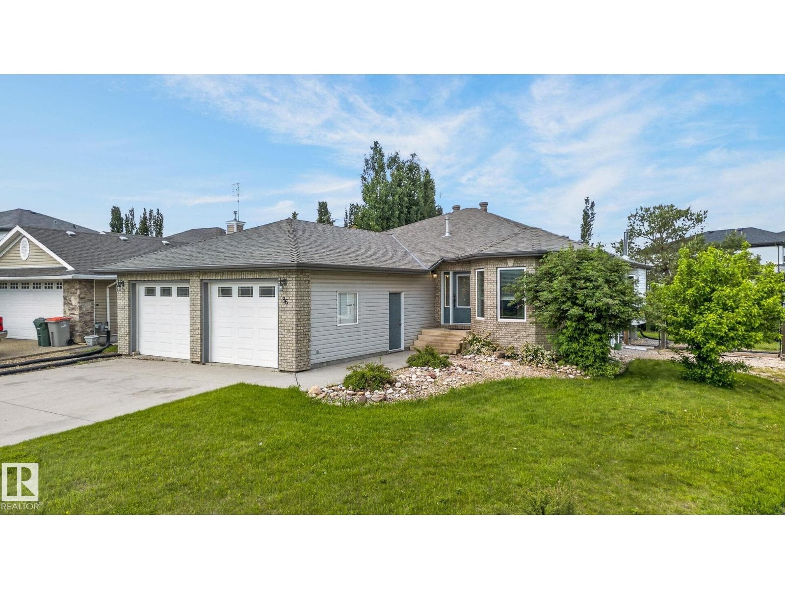 86 HERITAGE CR — photo 2