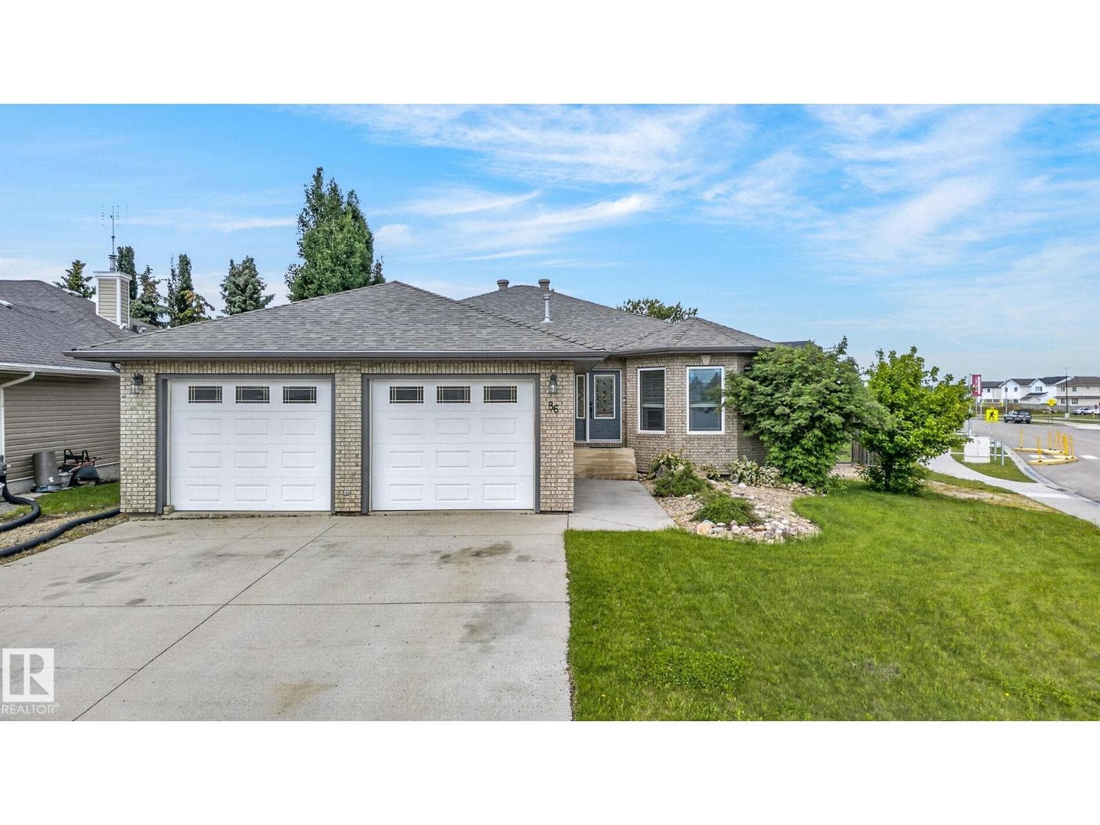 86 HERITAGE CR
