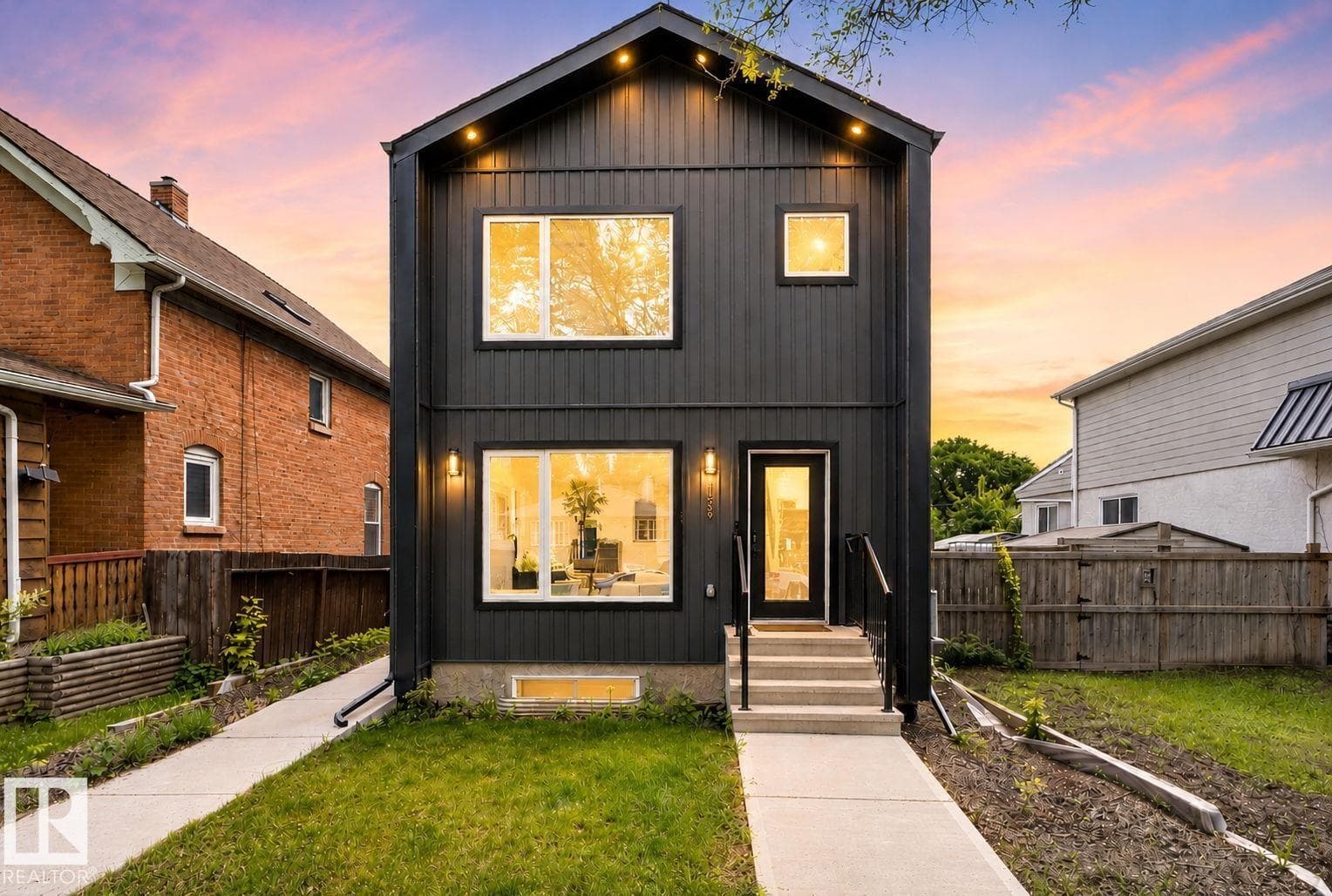 11539 86 ST NW