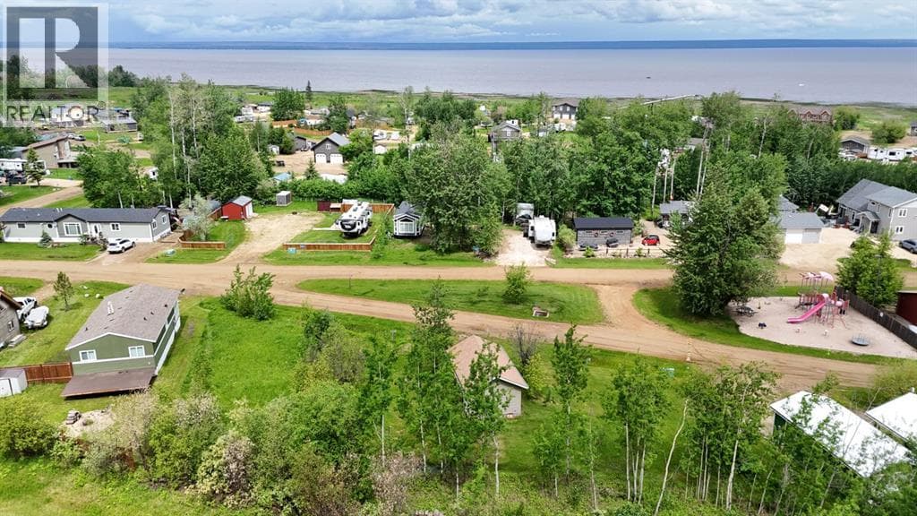#34 160 Peace River Avenue — photo 2