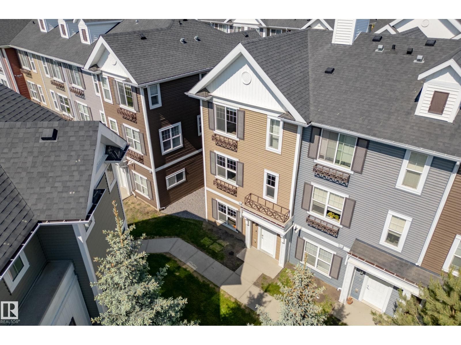 #82 2803 James Mowatt Trail SW — photo 2