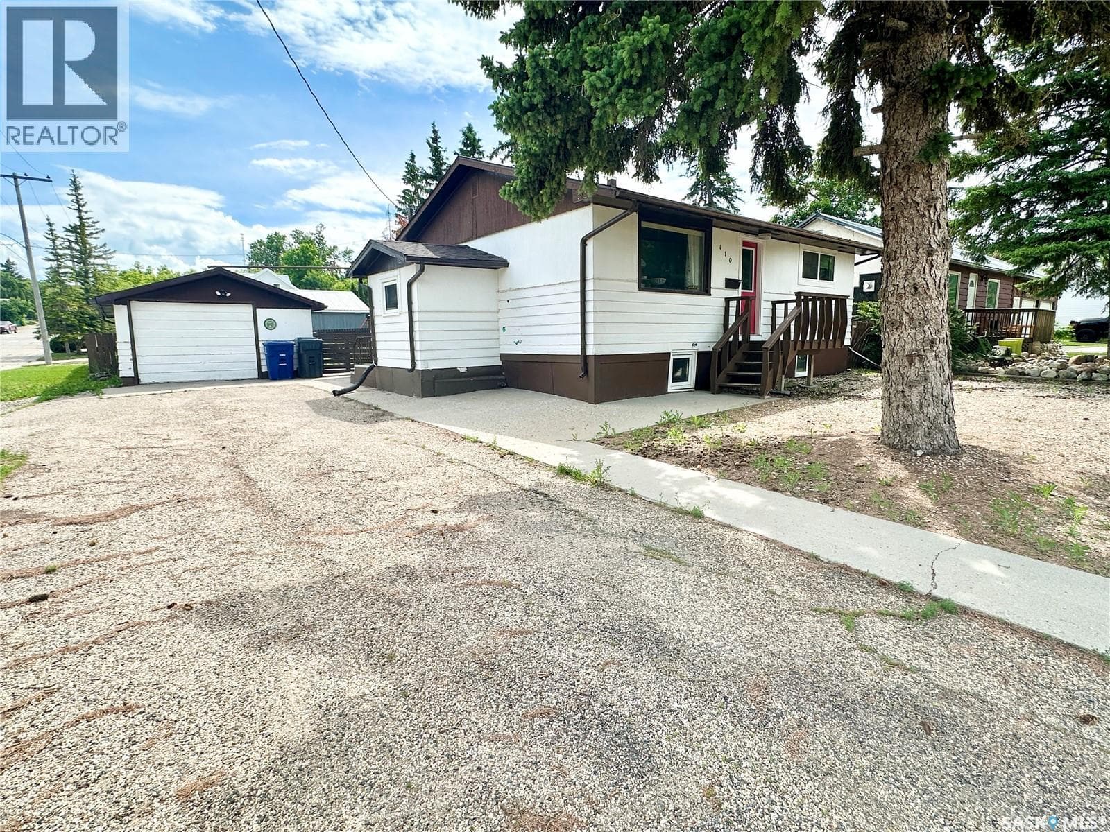 410 2nd AVENUE SE — photo 2