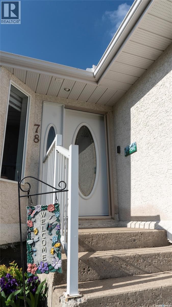 3 78 Russell DRIVE — photo 3